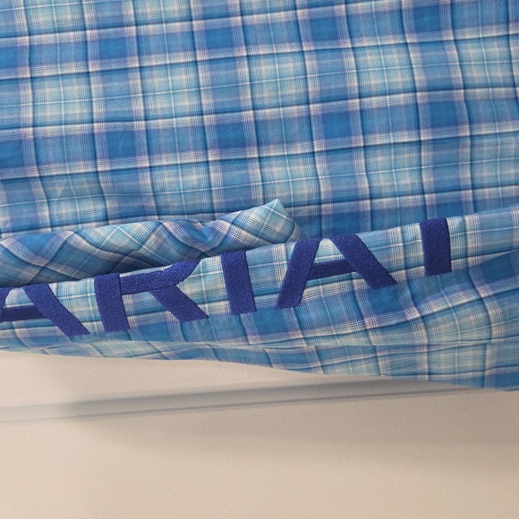 Ariat Pro Series Hogan Classic Fit Long Sleeve Button Up NWT, Small - Picture 6 of 11